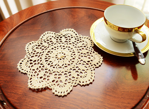 Crochet Round Doilies 8" Round. Wheat color. 6 pieces pack